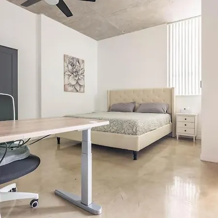 1Br Loft In Downtown With Bay View And Workspace Miami Exterior photo