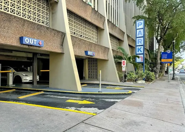 1Br Loft In Downtown With Bay View And Workspace