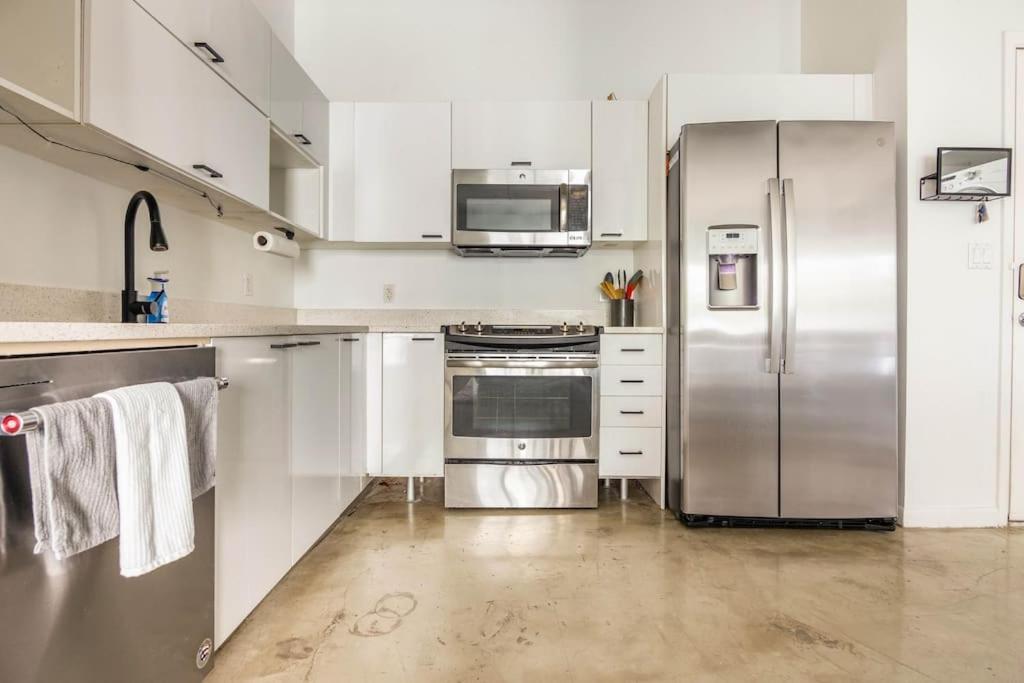 Apartamento 1br Loft In Downtown With Bay View And Workspace